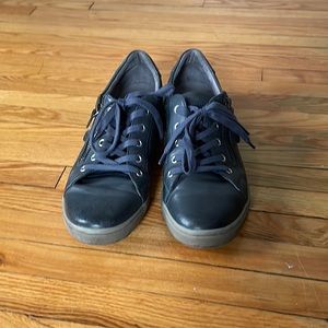 Josef Seibel Lace up & Zipper Sneaker